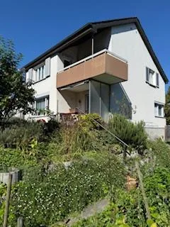 Einfamilienhaus (eins. angebaut) Zentrum, familienfreundlich – Foto 2 von 14