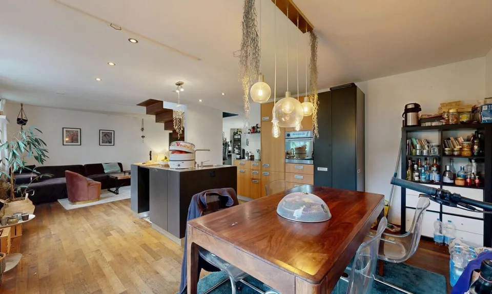 Haus mit zwei Lofts & sep. Parzelle direkt nebenan