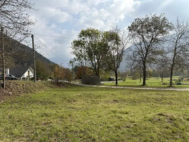 3-Zimmer-Rustico zum Ausbauen an sehr ruhiger, sonniger Aussichslag...