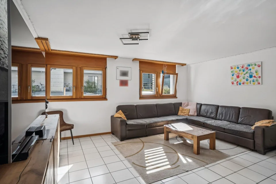 Gemütliche 4.5-Zimmer-Wohnung im attraktiven Villenquartier von Raron