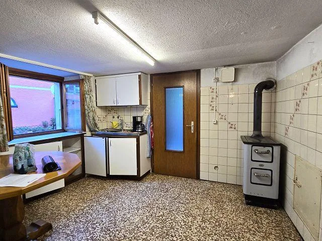 4 1/2-ZIimmer-Dorfhaus mit Garten an sehr schöner Aussichtslage / C... – foto 9 di 30