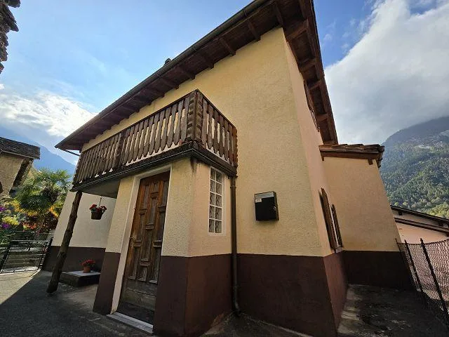 4 1/2-ZIimmer-Dorfhaus mit Garten an sehr schöner Aussichtslage / C... – foto 27 di 30
