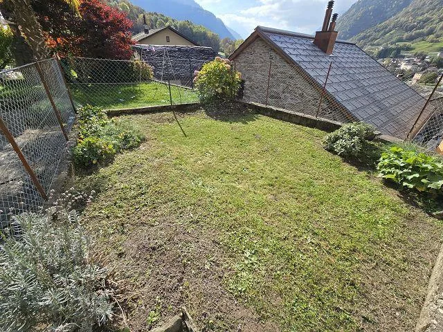 4 1/2-ZIimmer-Dorfhaus mit Garten an sehr schöner Aussichtslage / C... – foto 23 di 30