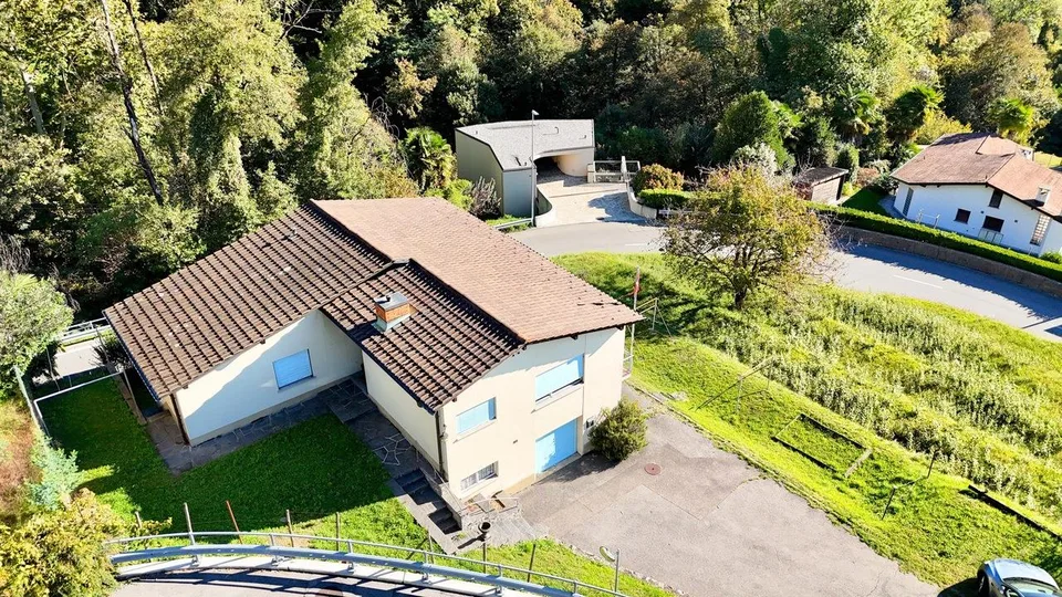 Terreno edificabile in zona verde e ottimo potenziale a Pura
