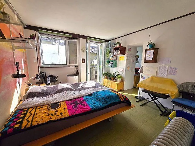 Casa rustica nel nucleo con grande giardino – Foto 16 von 30