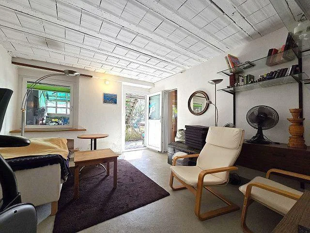 Casa rustica nel nucleo con grande giardino – Foto 12 von 30