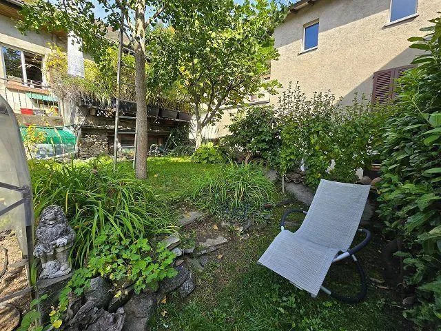 Casa rustica nel nucleo con grande giardino – Foto 29 von 30