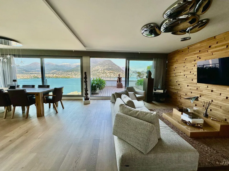 APPARTAMENTO DI LUSSO VISTA LAGO A PARADISO, LUGANO.