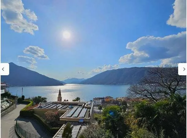 Villa panoramica su 3 livelli con vista mozzafiato