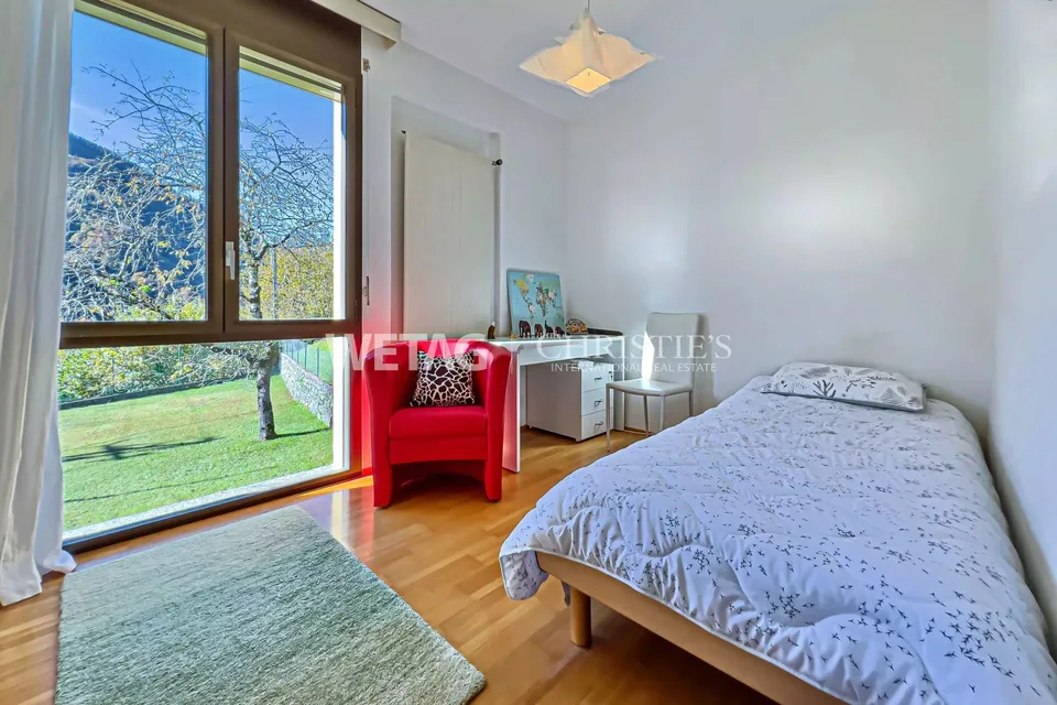 Elegante & moderne Villa mit Innenpool zu verkaufen in Crana, auch ... – foto 7 di 13