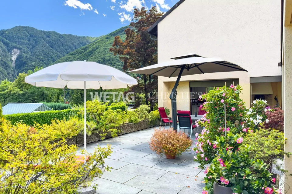 Elegante & moderne Villa mit Innenpool zu verkaufen in Crana, auch ... – foto 11 di 13