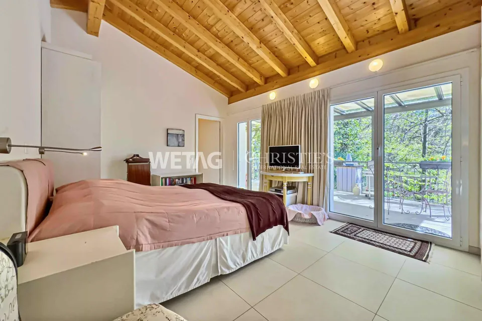 Zu verkaufen in Lugano-Odogno eine charmante Villa mit Pool, ein fr...