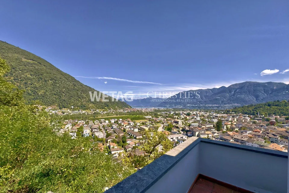 Losone: Wunderschöne, zu renovierende Villa im Grünen zu verkaufen – Foto 6 von 10