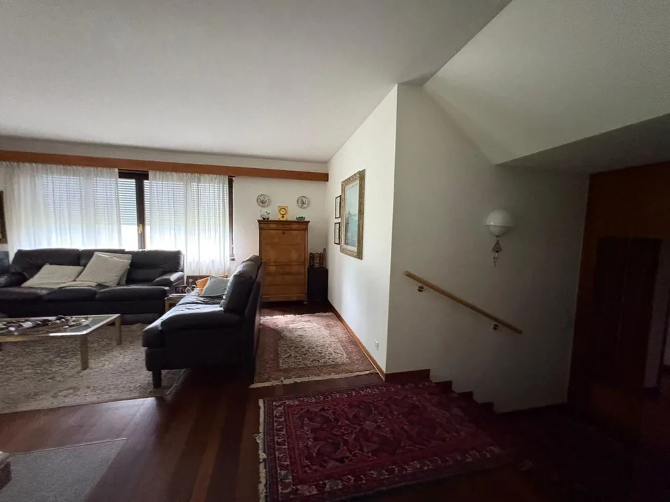 Casa unifamiliare di 7 locali molto tranquilla, soleggiata con bell... – foto 12 di 22