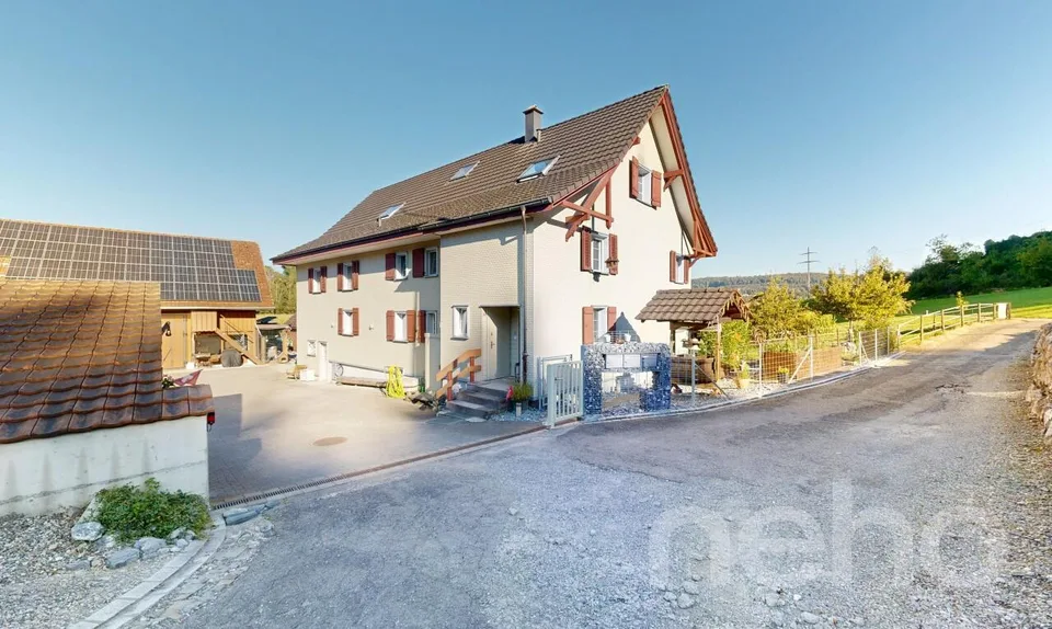 Ideale Pferdeliegenschaft mit 3 Wohnungen in Bischofszell