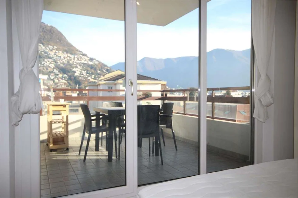 Gemütliches 2.5-Zimmer-Dachgeschoss mit Terrasse und Möbeln - hervorragendes Investment – Foto 28 von 31