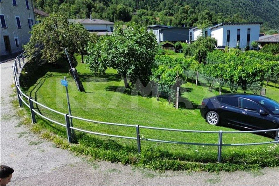 Terreno edificabile in zona residenziale esclusiva a Roveredo (GR) – Foto 8 von 8