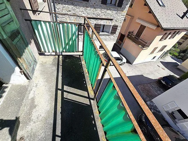 6-Zimmer-Dorfhaus mit Parkplatz / Casa unifamiliare di 6 locali con... – Foto 21 von 29