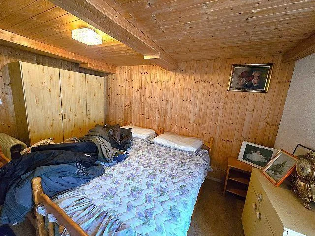 6-Zimmer-Dorfhaus mit Parkplatz / Casa unifamiliare di 6 locali con... – Foto 8 von 29
