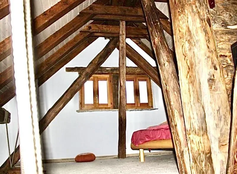 4 1/2-Zimmer-Rustico an Alleinlage, sehr sonnige, ruhige Aussichtsl... – Foto 9 von 24