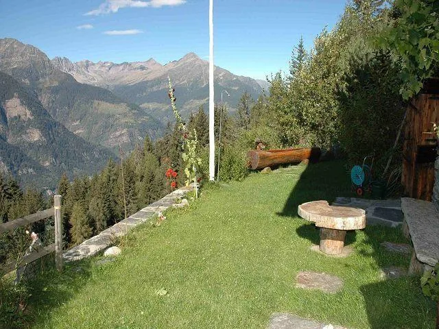4 1/2-Zimmer-Rustico an Alleinlage, sehr sonnige, ruhige Aussichtsl... – Foto 14 von 24