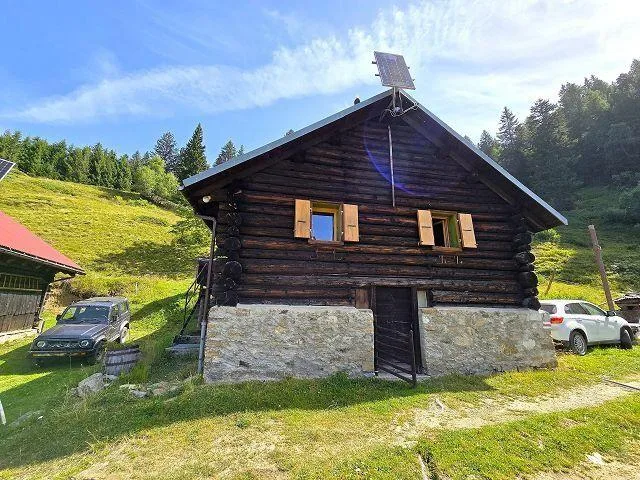 31/2-Zimmer-Rustico an sehr ruhiger, sonniger Aussichtslage mit vie...