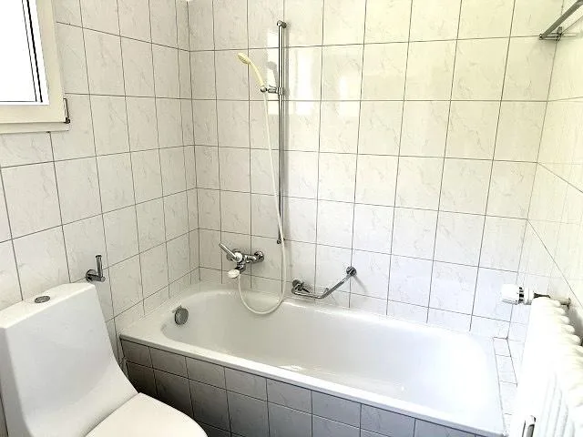 2-Zimmer-Wohnung an zentraler, ruhigen Lage / appartamento di 2 loc... – Foto 10 von 19