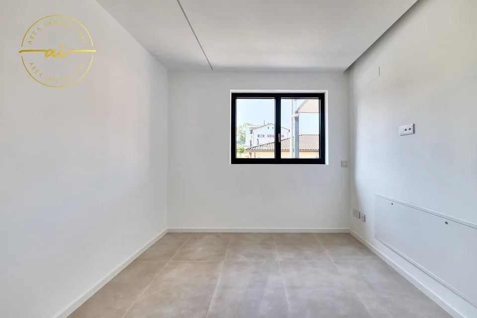 NUOVO APPARTAMENTO 3.5 LOCALI CON GIARDINO A BALERNA N2
