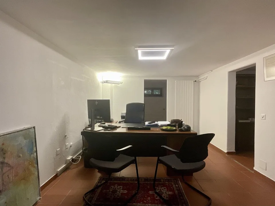 BELLINZONA - AMPIA CASA UNIFAMILIARE IN POSIZIONE CENTRALE – photo 6 sur 10