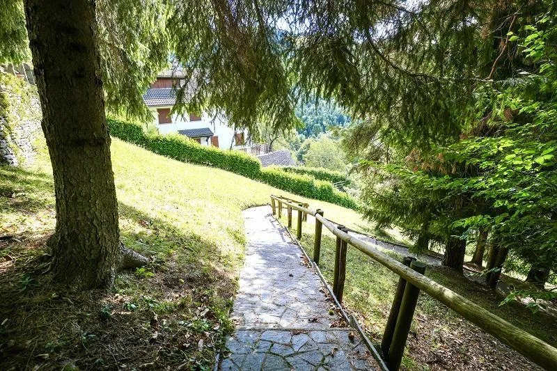 4 1/2-Zimmer-Haus mit viel Land sehr ruhige, sonnige Aussichtslage ... – Foto 20 von 30
