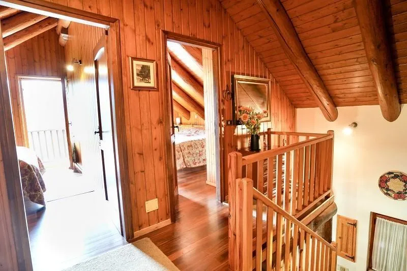 4 1/2-Zimmer-Haus mit viel Land sehr ruhige, sonnige Aussichtslage ... – Foto 13 von 30