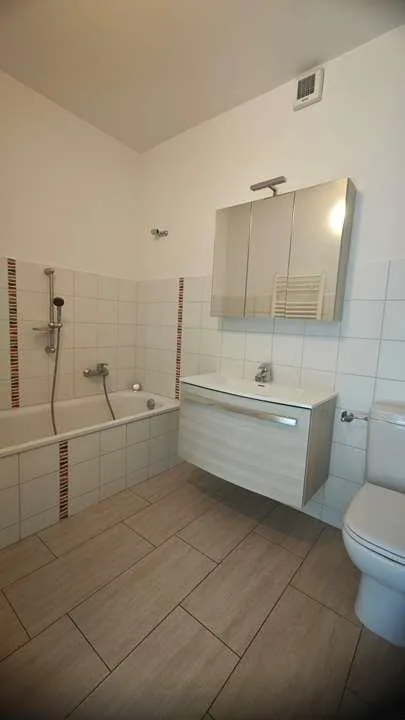 Proprietà residenziale immersa nel verde con vista panoramica – photo 6 sur 13