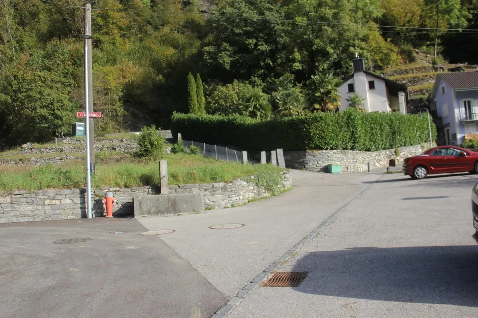 Baulandgrundstück von 415 m2 an sehr ruhiger, sonniger Aussichtslag...