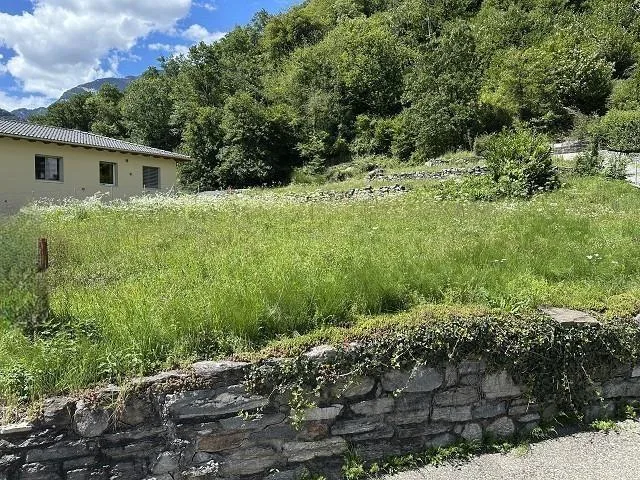 Baulandgrundstück von 415 m2 an sehr ruhiger, sonniger Aussichtslag...