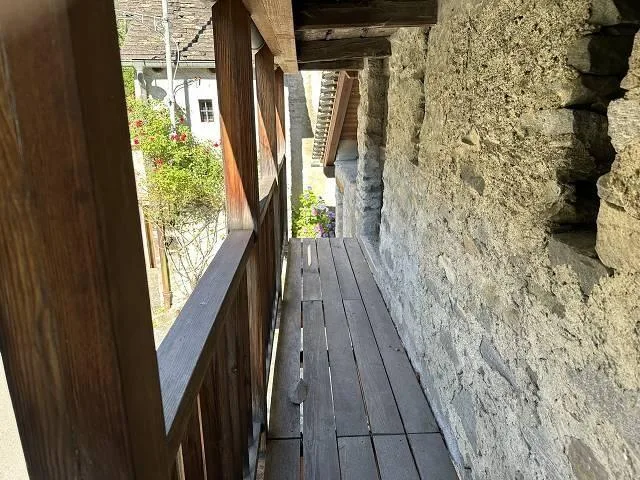 Rustico mit 7 Räumen mit Parkplatz im Freien / rustico di 7 locali ... – photo 8 sur 13