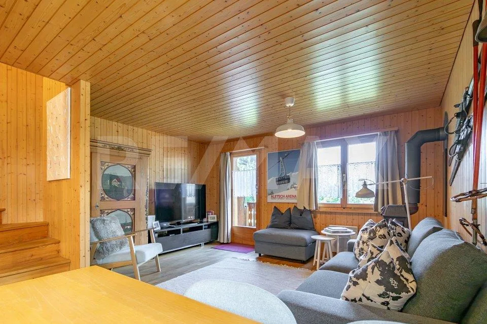Charmante Ferienwohnung in Ernen: Natur & Komfort