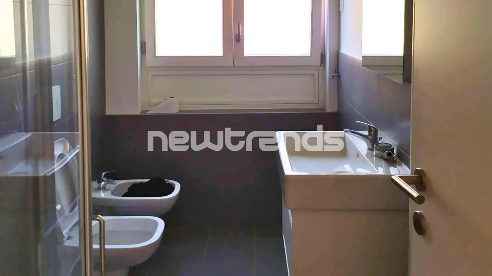 Rancate, 3.5 locali 2 piano con balcone e servizi nelle vicinanze – Foto 8 von 9
