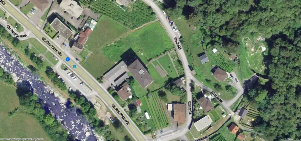 Baulandgrundstück von 3330 m2 in Zone R4 mit Bauprojekt an zentrale... – photo 11 sur 13