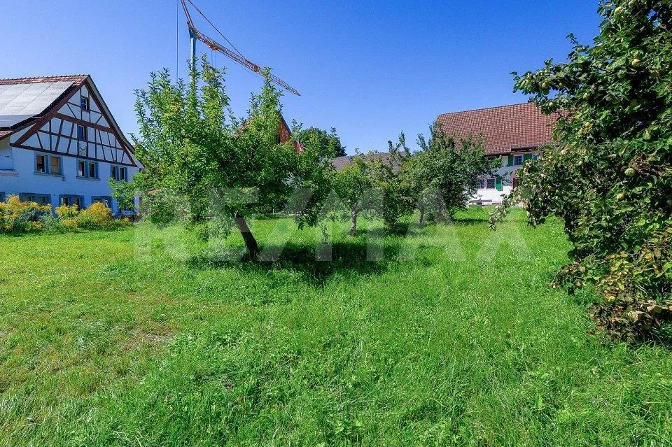 Attraktives Baugrundstück in zentraler Dorflage – Schulen, Freizeit... – photo 7 of 12
