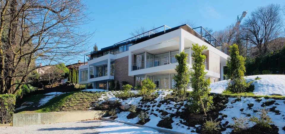 Prestigioso Triplex con Ascensore Privato e Giardino Esclusivo – Foto 13 von 16