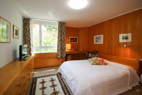3 1/2 WHG St. Moritz-Dorf vom Zentrum auf die Skipiste