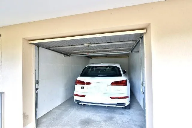 4 1/2-Zimmer-Wohnung im 1. OG mit Hallenbad an ruhiger, zentraler L... – foto 21 di 25