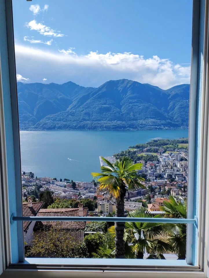 ORSELINA – Zu verkaufen: Wohnung mit Seeblick – Auch als Zweitwohnsitz