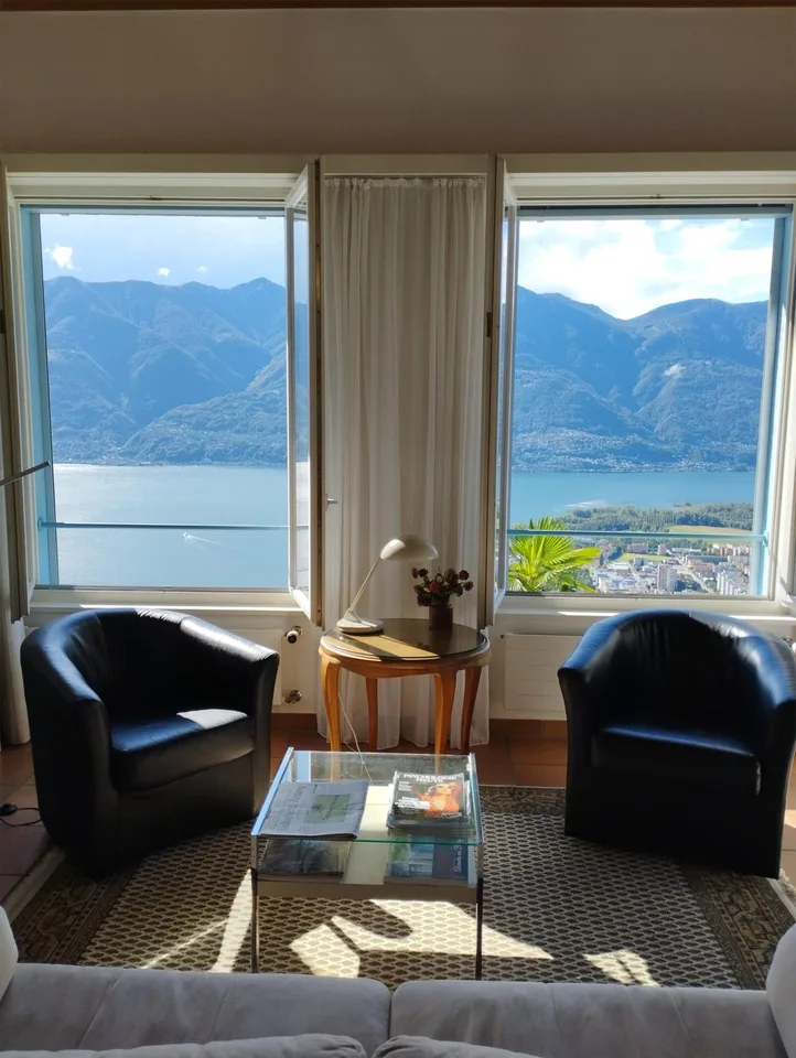 ORSELINA – Zu verkaufen: Wohnung mit Seeblick – Auch als Zweitwohnsitz