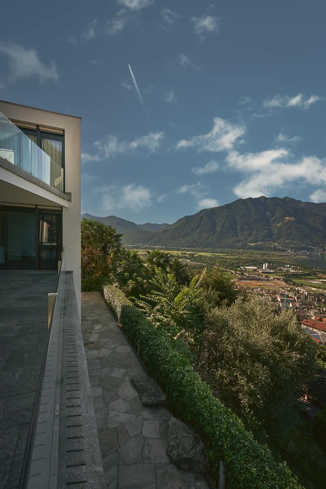 L’eleganza sospesa tra lago e monti – foto 11 di 17