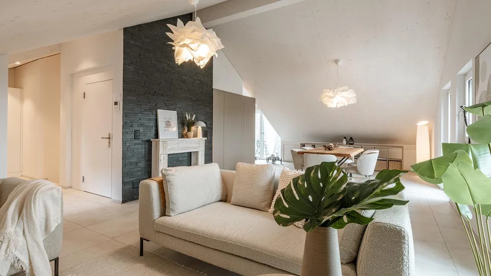 Grosszügige 3.5-Zimmer Dachgeschosswohnung in Hägglingen