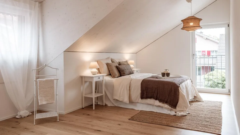 Grosszügige 3.5-Zimmer Dachgeschosswohnung in Hägglingen