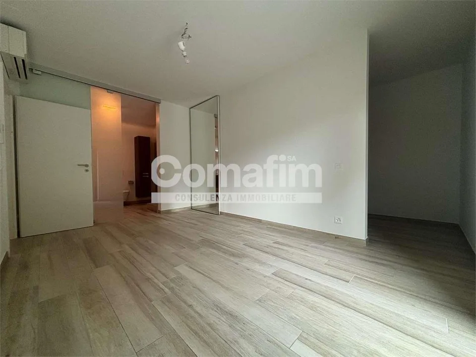Canobbio - Raffinato 4.5 Locali con Grandi Spazi e Comfort Esclusivi – foto 7 di 16