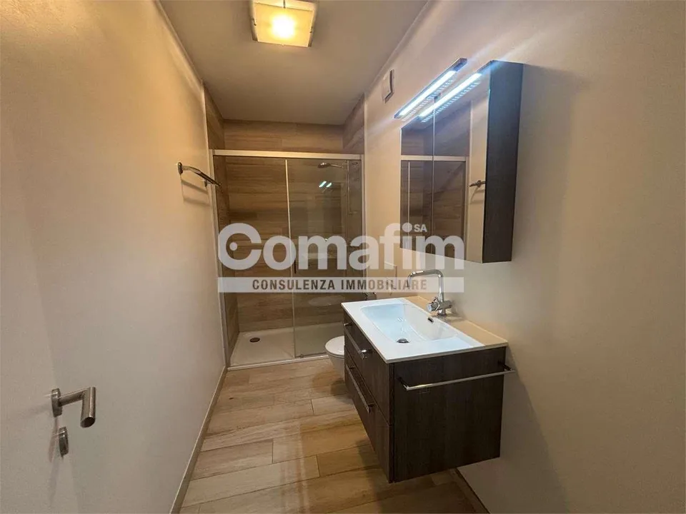 Canobbio - Raffinato 4.5 Locali con Grandi Spazi e Comfort Esclusivi – foto 8 di 16