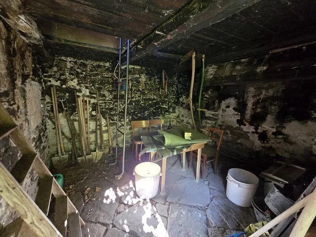 Drei Rustici zum Ausbauen mit viel Land sehr ruhige, sonnige Lage /... – Foto 8 von 29